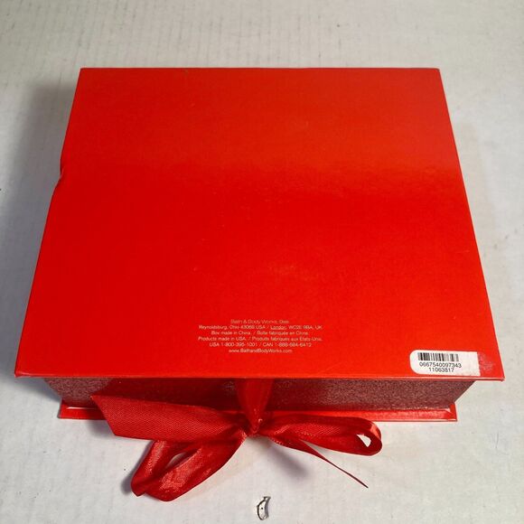 Bath & Body Works Japanese Cherry Blossom Gift Set Fragrance Shower Gel Lotion - Picture 9 of 11